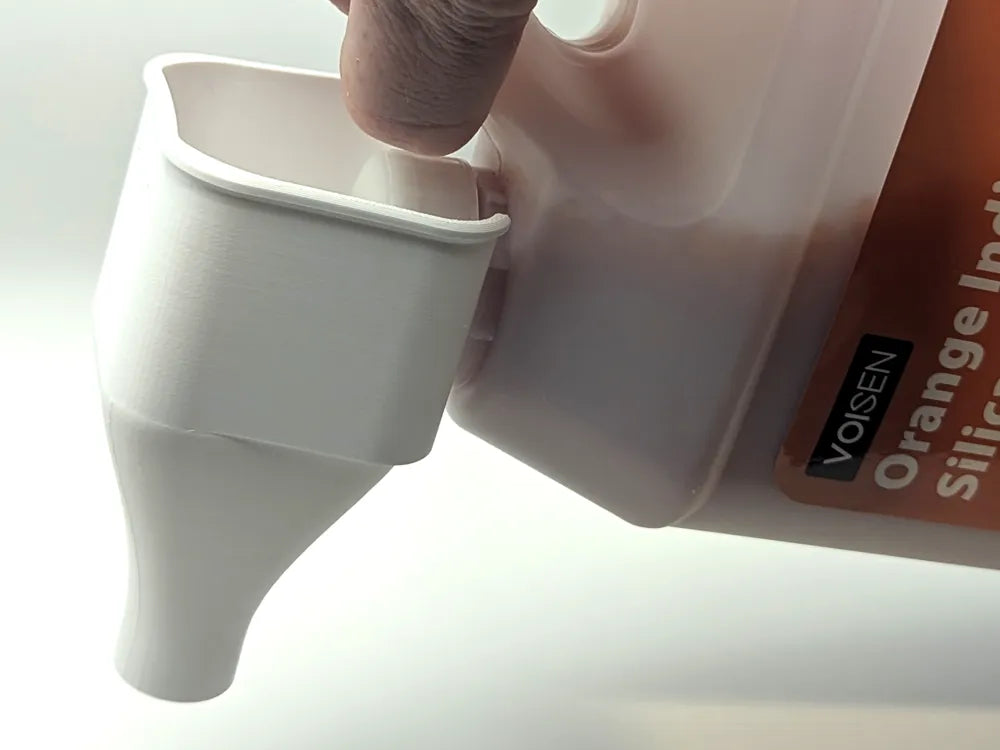 Uni-Funl Universal Funnel (Fits Most Containers)